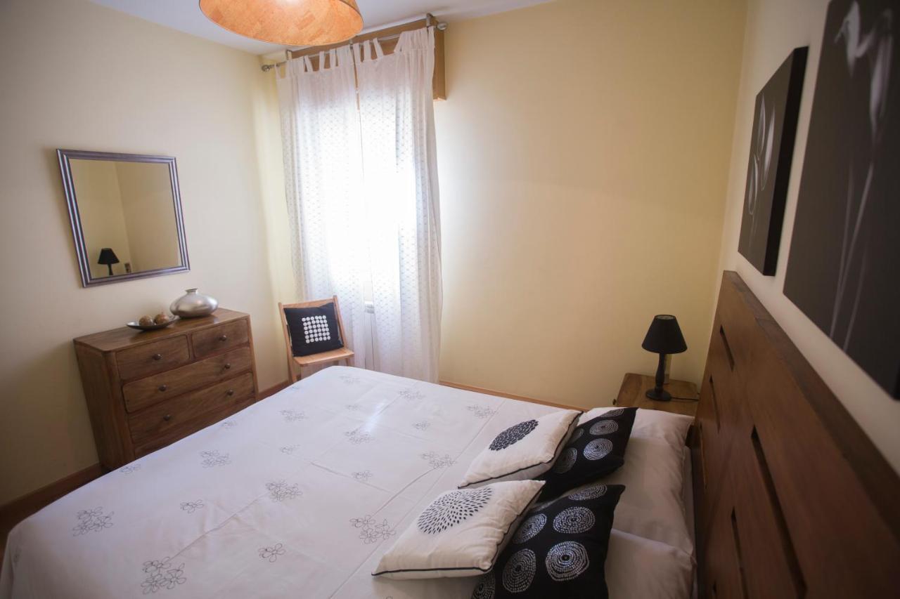 Apartamentos Sarela Santiago de Compostela Zewnętrze zdjęcie
